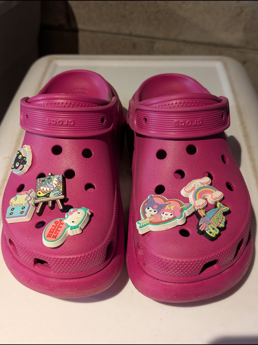 Crocs Adult Platform Crush Clog With Hello Kitty Sanrio Jibbitz